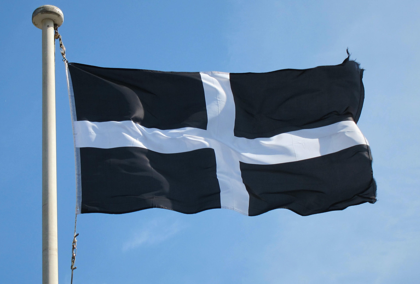 Cornwall-Saint-Piran-Flag-1-1.jpg